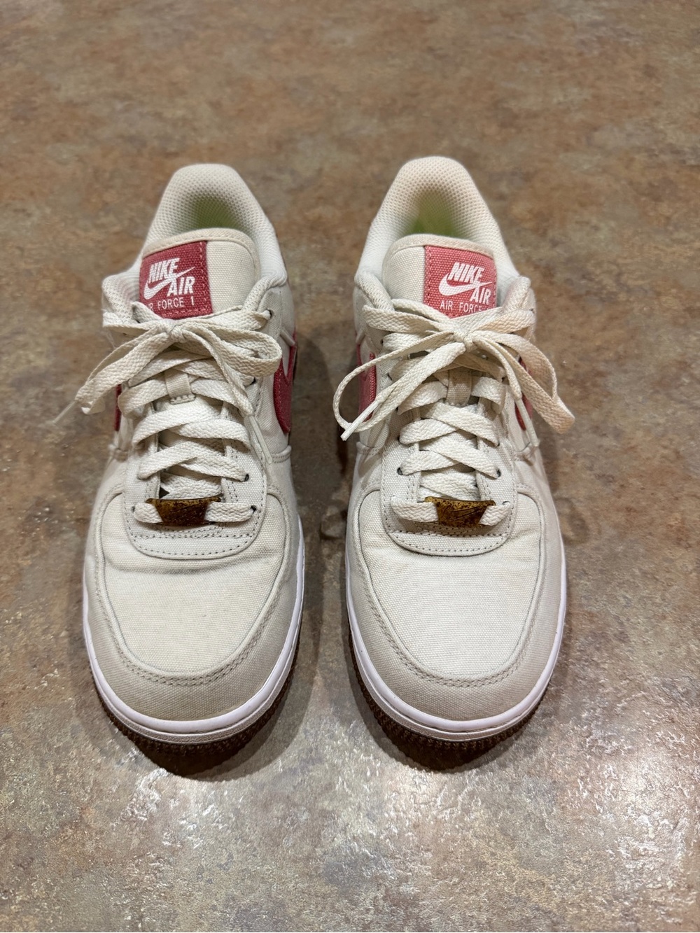 Nike Air Force 1 Low SE "Catechu"
Women's Size 6.5